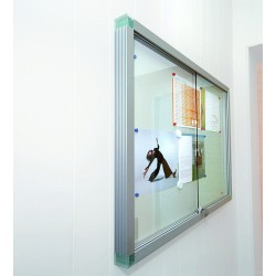 VITRINE D'INTERIEUR ALMACH  Vitrine d'exposition