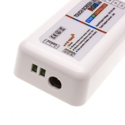 Contrôleur Tactile LED RGBW Dimmable avec Télécommande RF CTL-RGBW-RF Alimentation & Driver