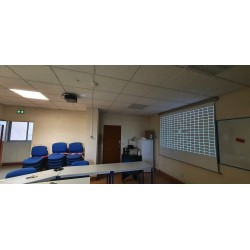 installation vidéoprojecteur,salle de classe , vidéoprojecteur salle de réunion Paris