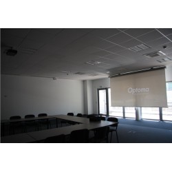 Installateur vidéoprojecteur seine saint denis et Paris, optoma , epson ,nec, vivitek , montreuil