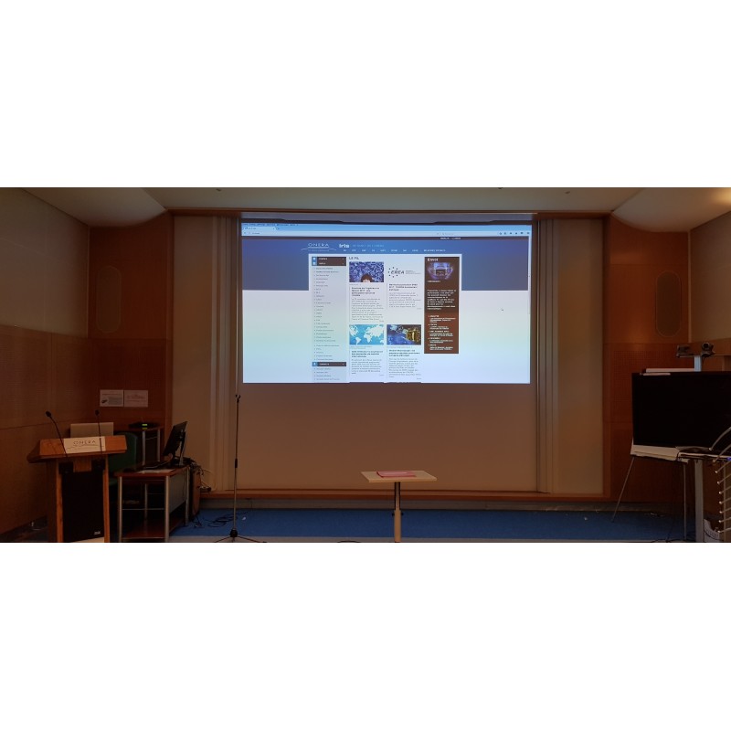 Comment installer un vidéoprojecteur dans une salle de classe ? , installation videoprojecteur paris ,