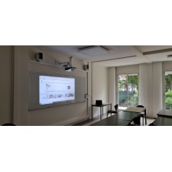 Installation d'écrans tactiles et vidéoprojecteur Saint-Maur-des-Fossés 94100