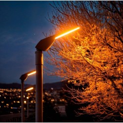 lampadaire de rue , éclairage extérieur , éclairage de rue ,éclairage public , éclairage de Afrique , éclairage Congo ,